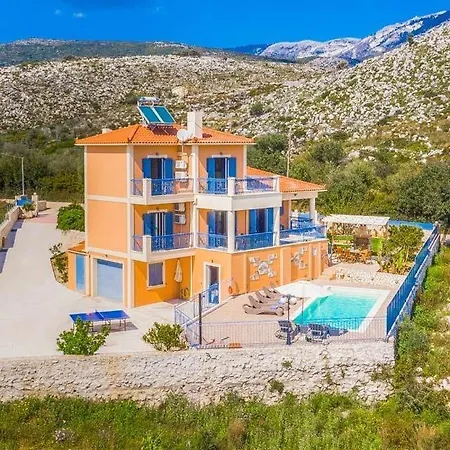 Sleeps 6 Pool Air Con Wifi فيلة Karavádhos